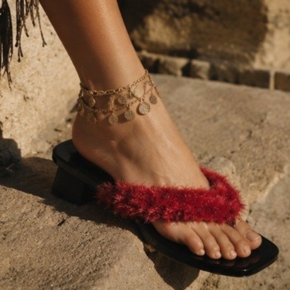 John Fluevog Shoes - John Fluevog Red Fur Wood Geta Platform Sandals Black 36 6 Designer Luxury Bratz